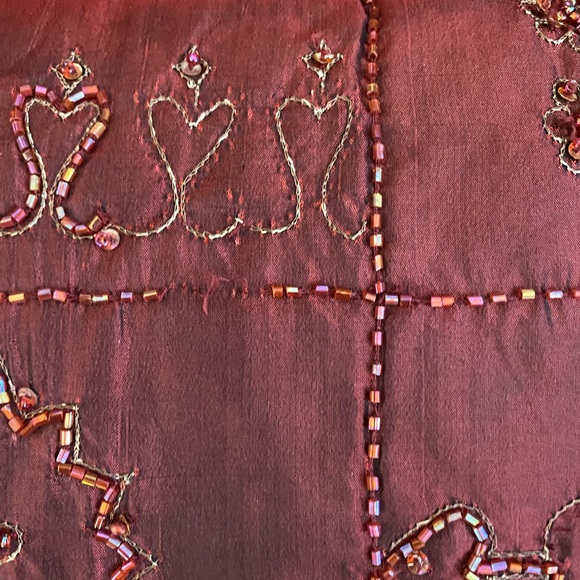2 @ Red Pillow - sequins and beaded embroidery - Picture 6 of 7